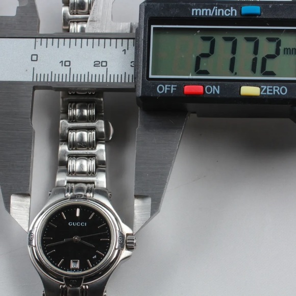 Gucci Italian Luxury Watch - Picture 5 of 11
